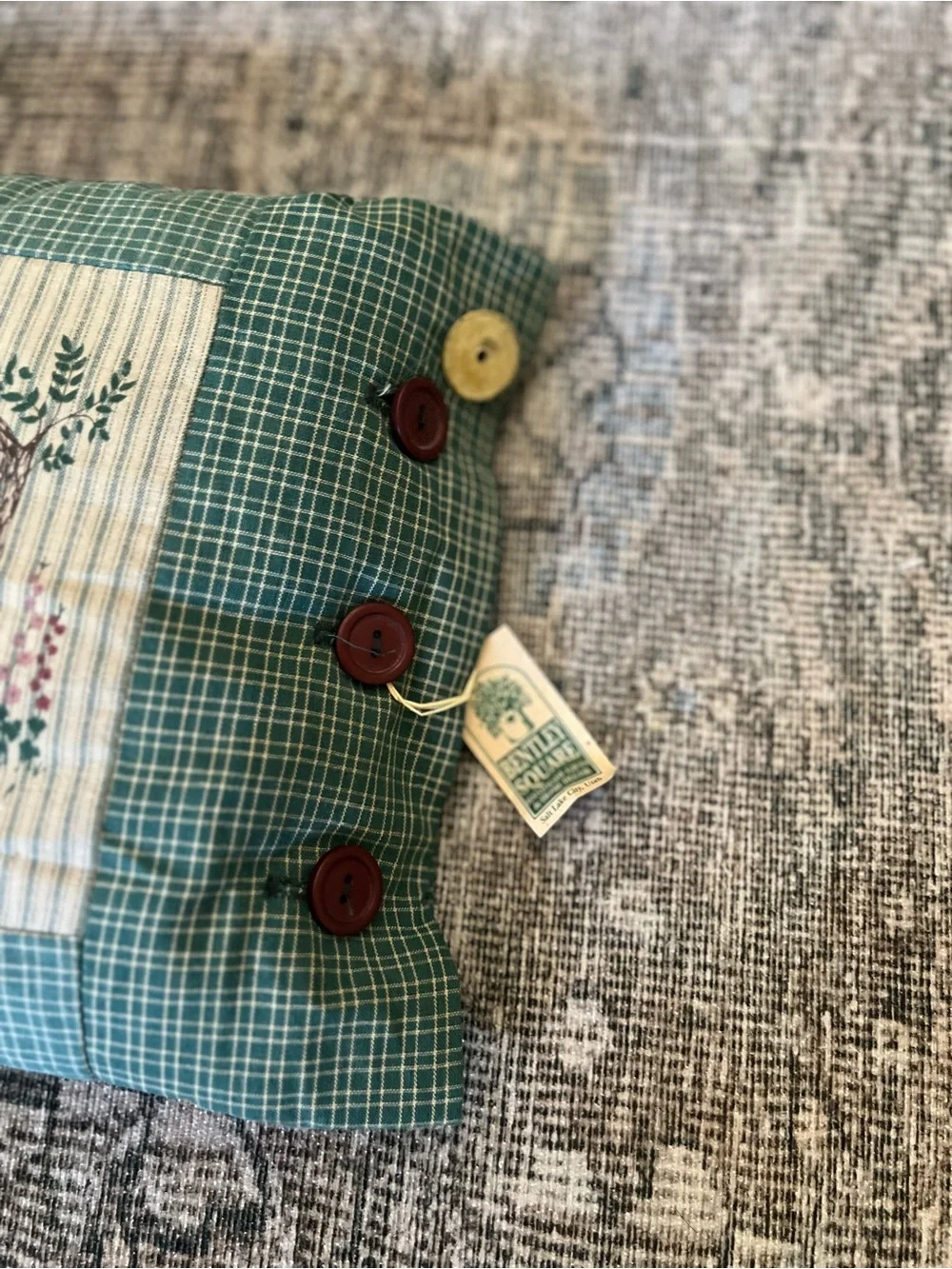 Vintage Alice’s Cottage Country Garden Throw Pillow Green Gingham Birdhouse